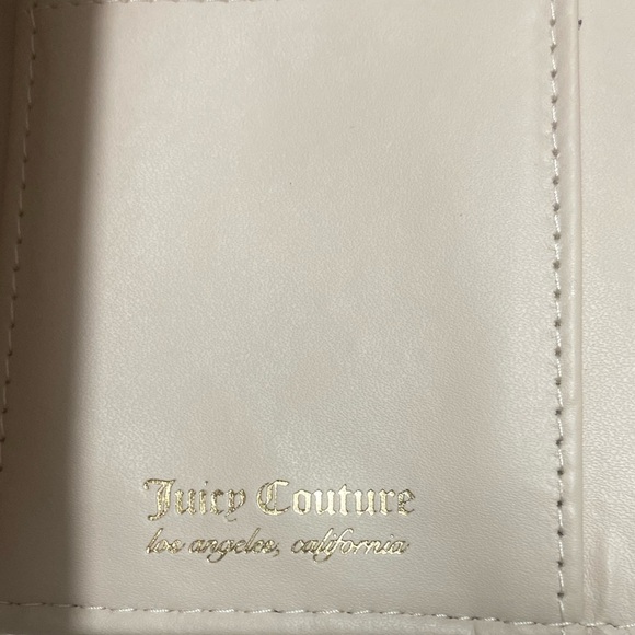 🩷Bundle of Juicy couture wallets🩷 - Picture 8 of 12
